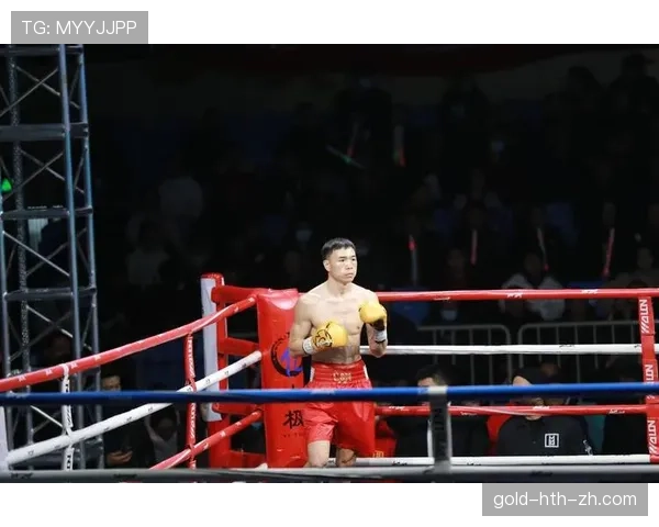 徐灿出场那阵仗，根本不像个普通拳手，跟明星走红毯似的炫耀感！